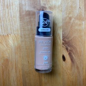 Revlon Colorstay Normal/Dry Medium Beige 240 New